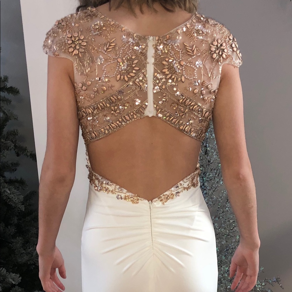 Prom Dress - Picture 2 of 3
